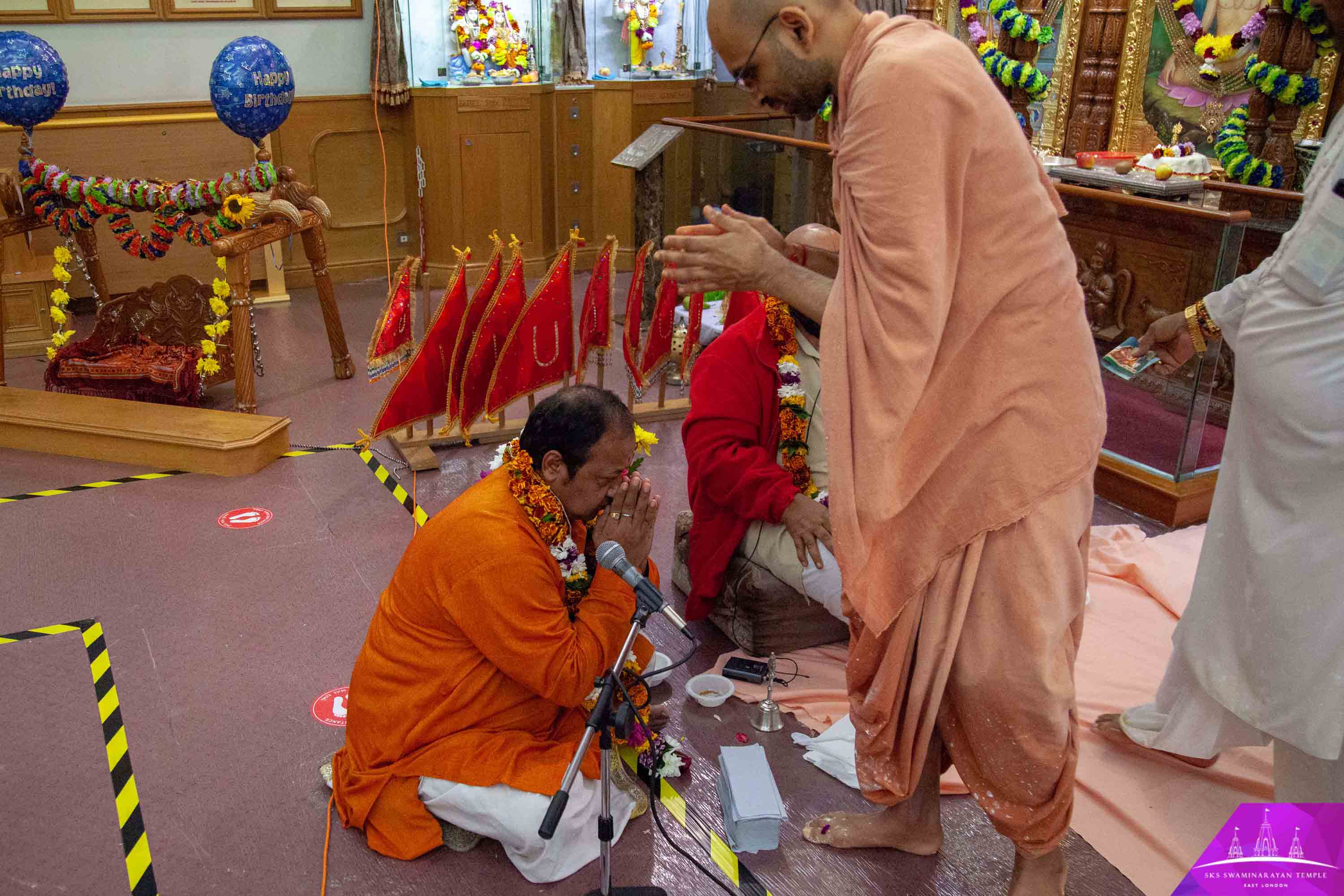 ©1987-2017 SKS Swaminarayan Temple East London